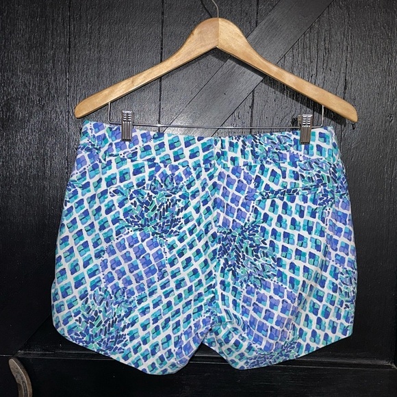 Lilly Pulitzer Callahan 5” Short in Resort White Toe In Pineapple Lace Sz 6 - Picture 10 of 12